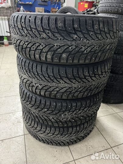 Nokian Tyres Hakkapeliitta 9 SUV 235/60 R18