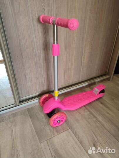 Самокат детский трехколесный