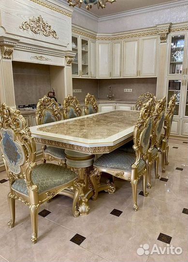 Комплект стол и стулья