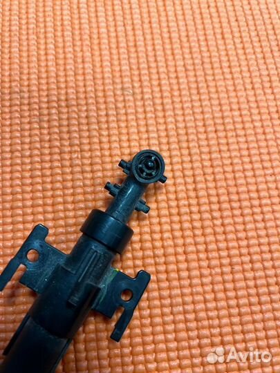 Форсунка омывателей фар передняя левая Land Rover