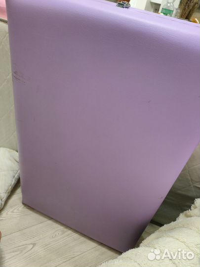 Массажная кушетка