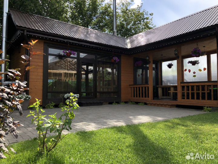 Аренда тёплой беседки