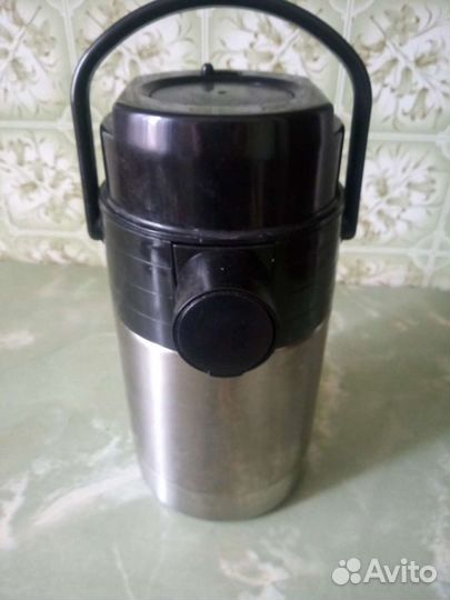 Термос с помпой 2литра
