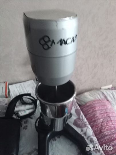 Миксер для приготовления молочных коктейлей