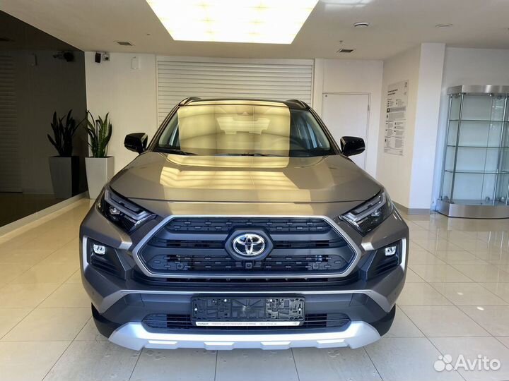 Toyota RAV4 2.0 CVT, 2024