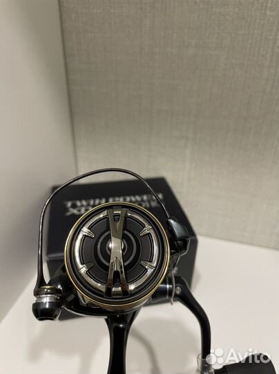 Катушка shimano twin power 17 XD C3000HG