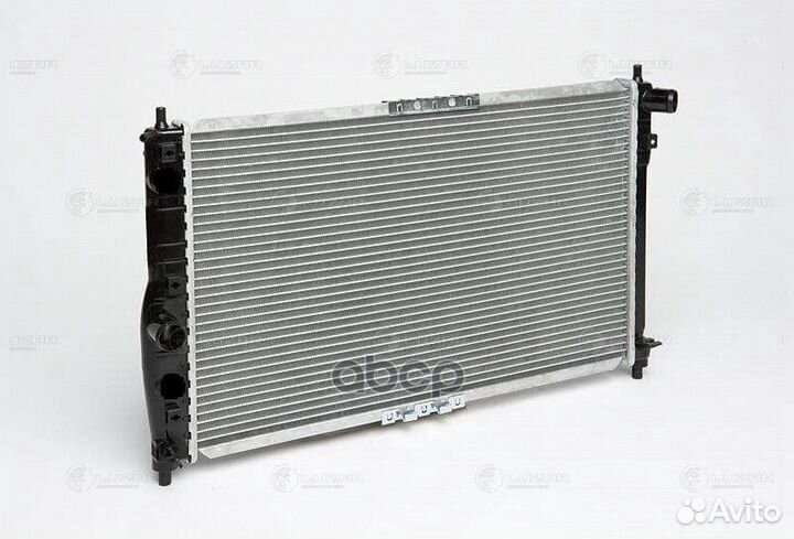 Радиатор chevrolet lanos 1.5/1.6 M/T +A/C 97- L
