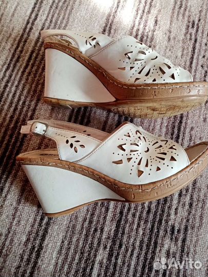 Босоножки женские 36 размер