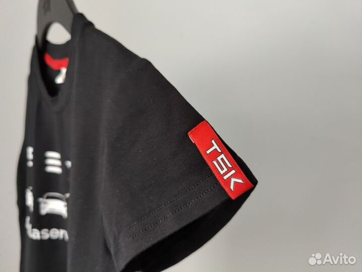 Футболка Tesla новая на мальчика размер 116