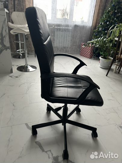 Офисное кресло IKEA torkel