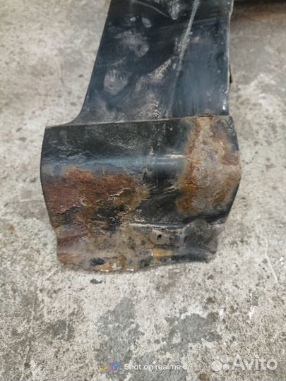 Крыло переднее правое ниссан алмера N16