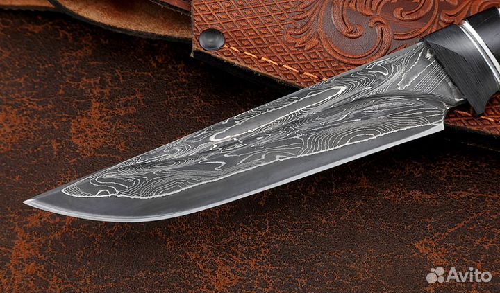 Нож Ирбис дамаск ламинированный с долом черный гра