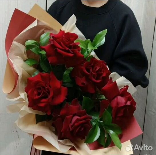 Красная Французская Роза Букет доставка