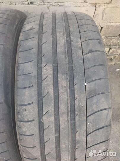 Dunlop SP Sport Maxx GT 235/50 R18