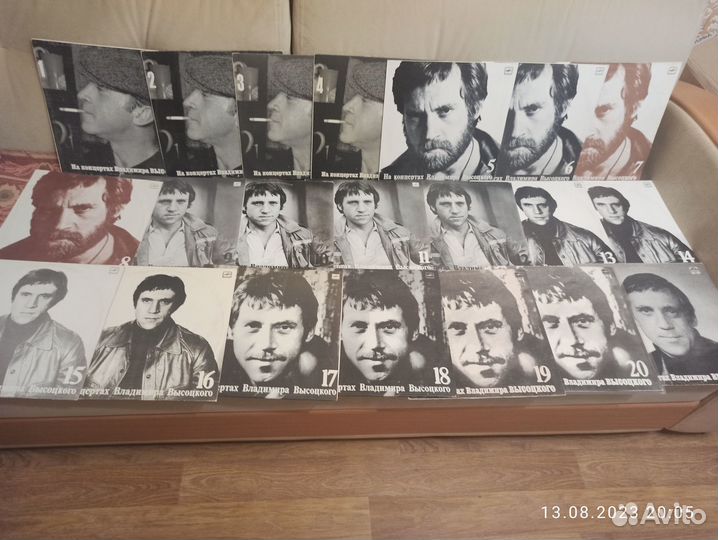 На концертах Высоцкого 21 пластинка - полный набор