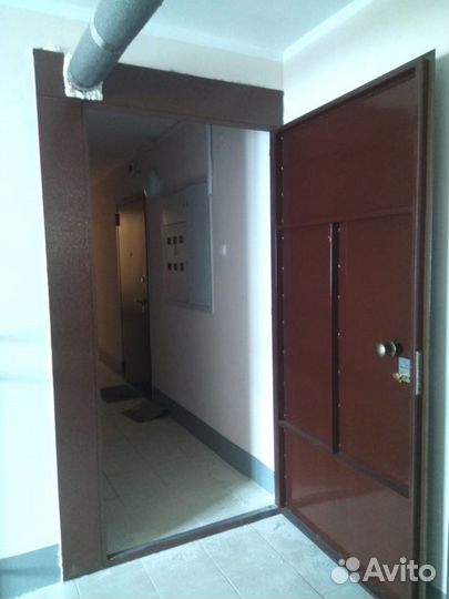 Дверь металлическая тамбурная