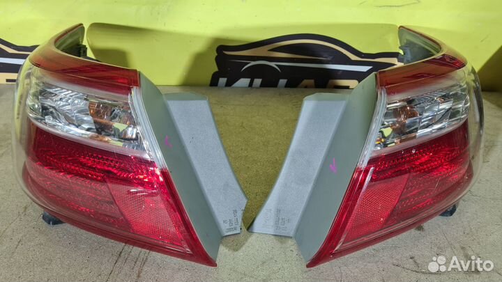 Фонарь Toyota camry 40