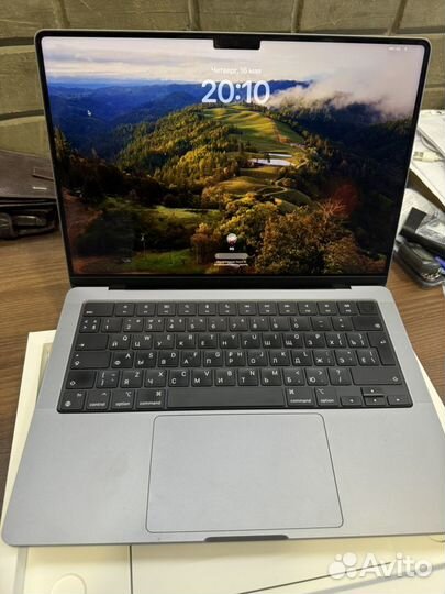 Macbook Pro 14 M1 16 512