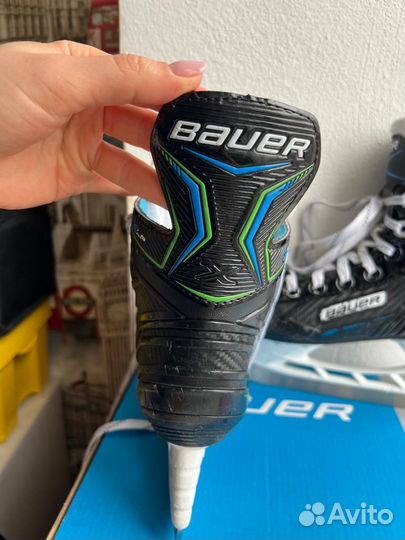 Коньки хоккейные детские