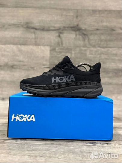 Кроссовки hoka