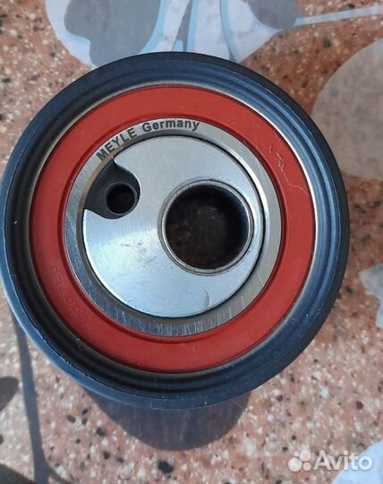 Натяжной ролик, ремень грм 