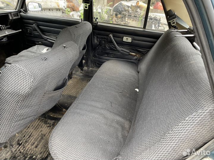 Сиденья ваз 2105