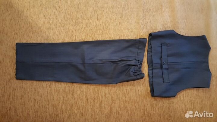 Детские жилетка и брюки 92 разм