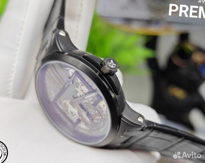 Часы Ulysse Nardin