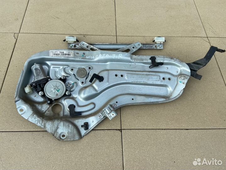 Стеклоподьемник задний правый Kia cerato 2