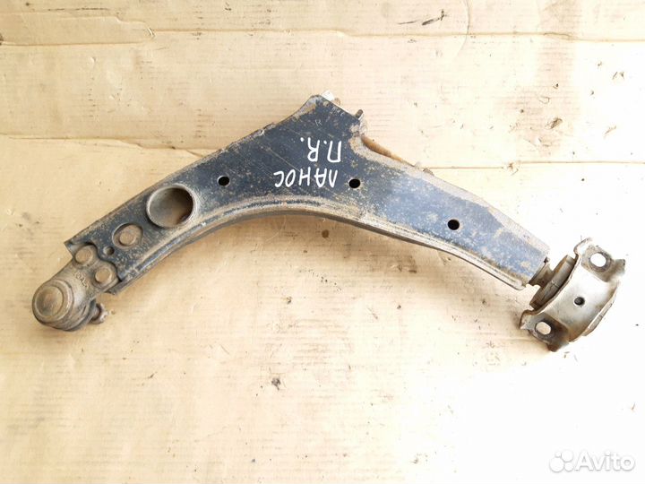 Рычаг передний Шевроле Ланос