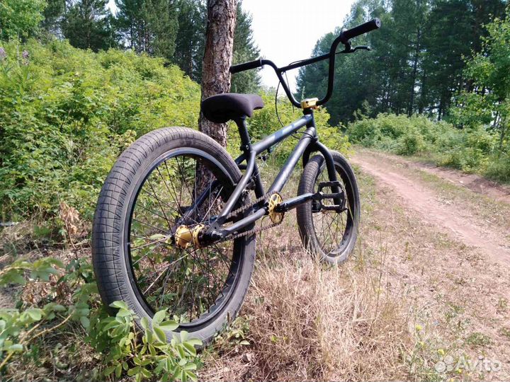 Трюковой велосипед bmx
