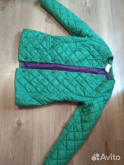 Куртка женская новая 46новая