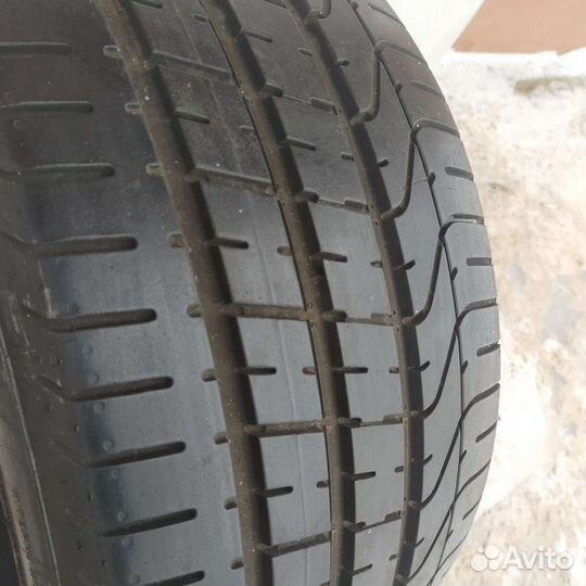 Pirelli P Zero 275/40 R19