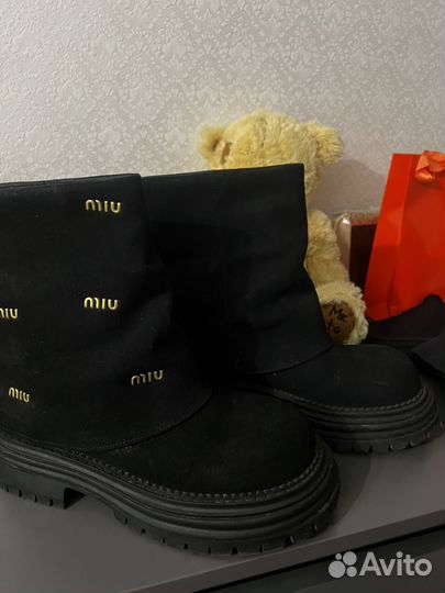 Ботинки женские 38