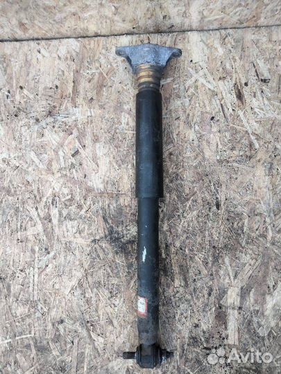 Стойка амортизатора задняя Mazda 6 GJ 2014