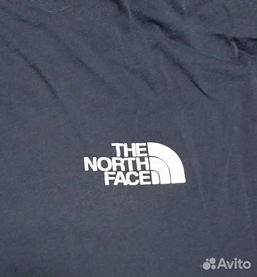 Футболка The North Face