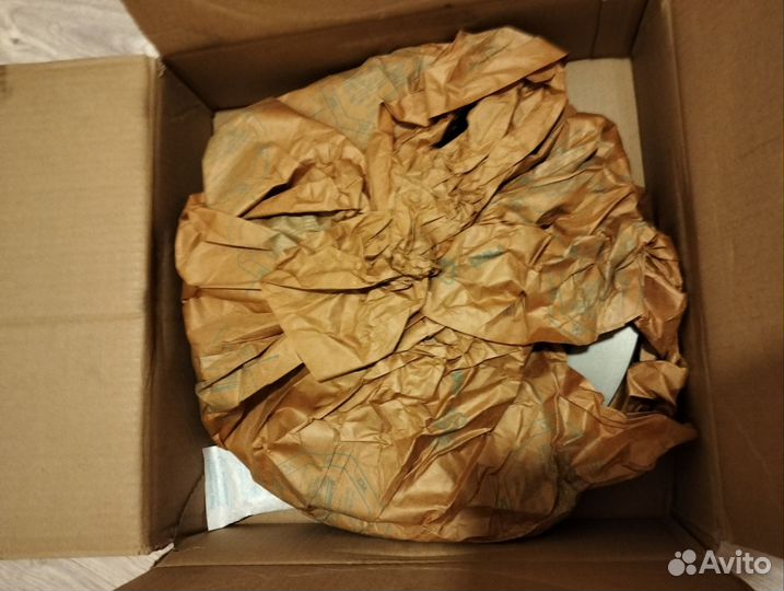 Продам задние тормозные диски.TRW