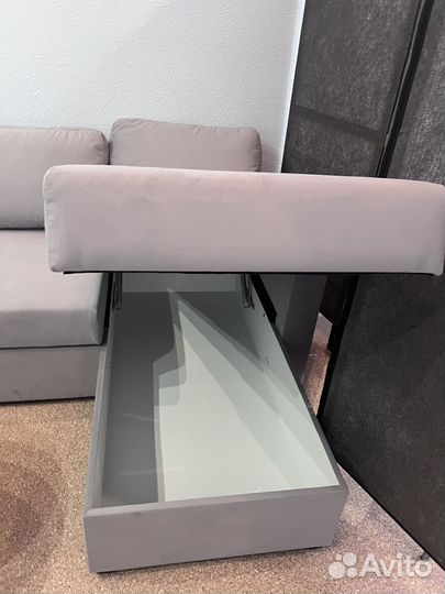 Угловой диван