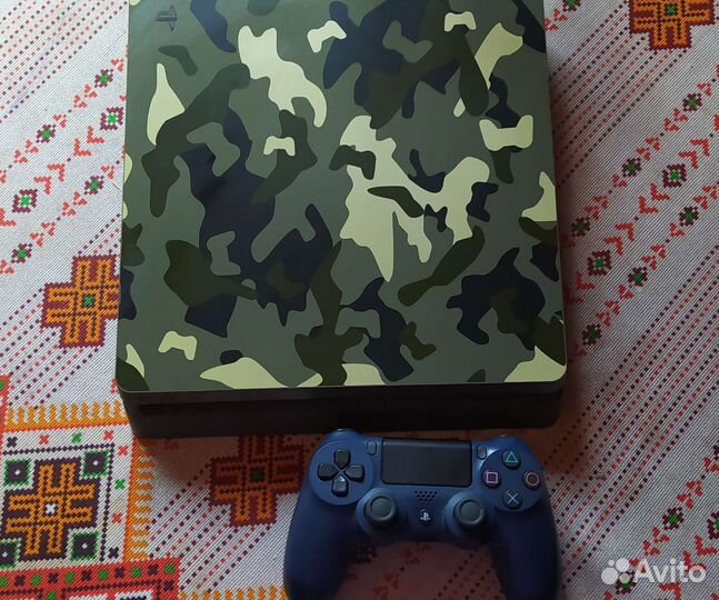 Ps4 slim 1tb limited edition (Call of duty WW2)