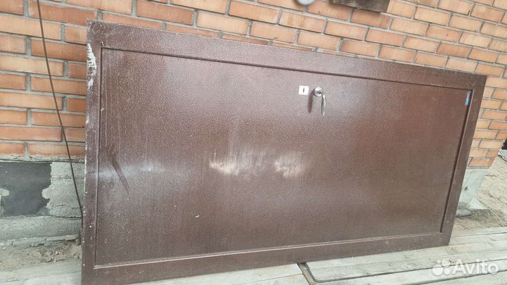 Дверь входная металлическая