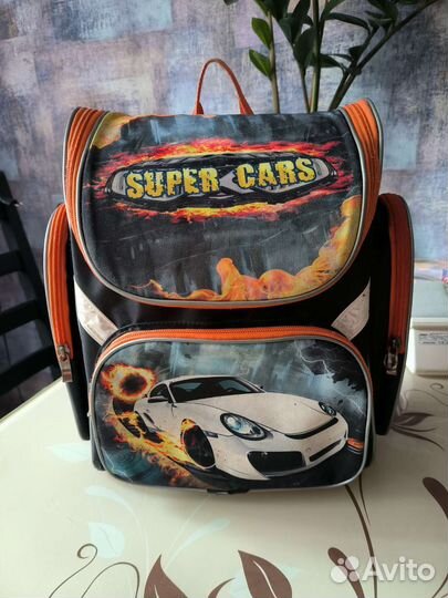 Портфель школьный