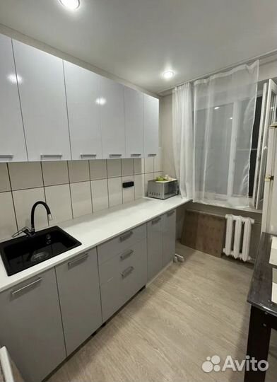 Кухонный гарнитур 180см от производителя