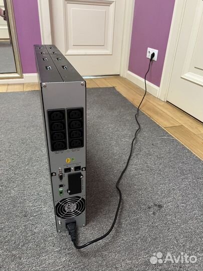 Блок бесперебойного питания 2000 в\а