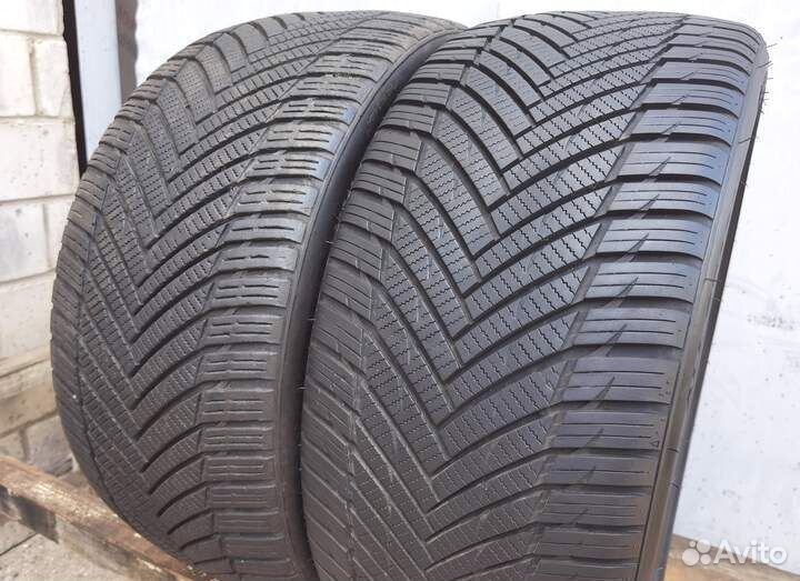 Minerva Winter Stud 235/35 R19 91Y