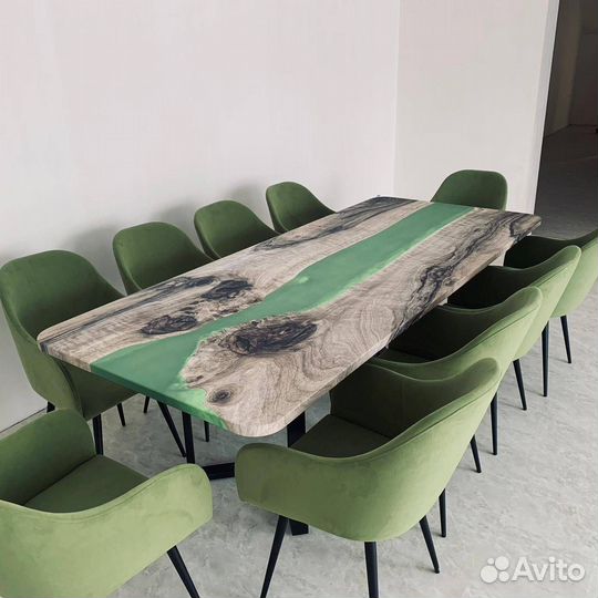 Офисный стол 'Elderly Cover'