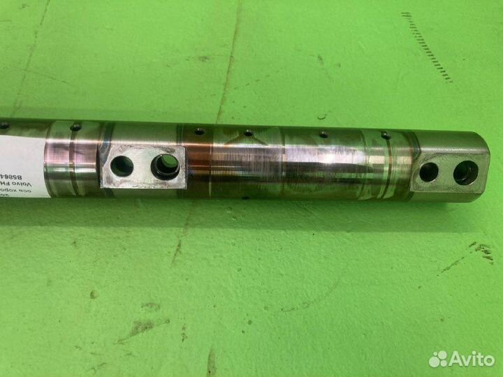 Ось коромысла клапана volvo FH13