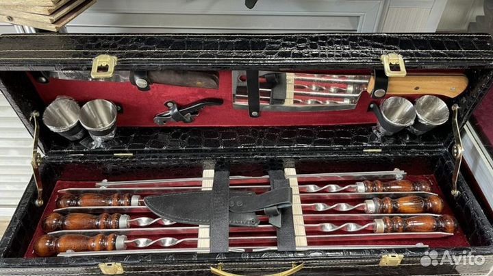 Шашлычный подарочный набор шампура