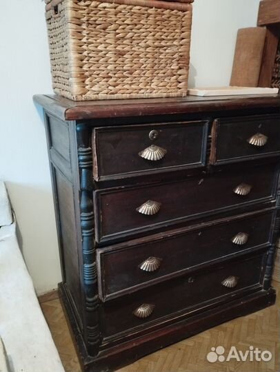 Комод деревянный старинный