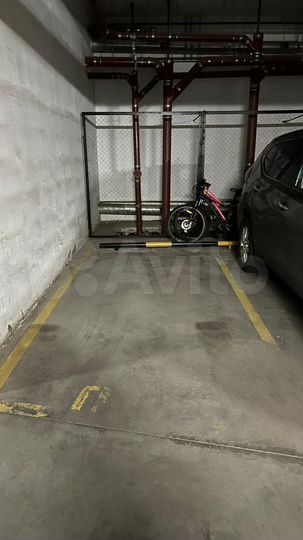 Машиноместо, 15 м²