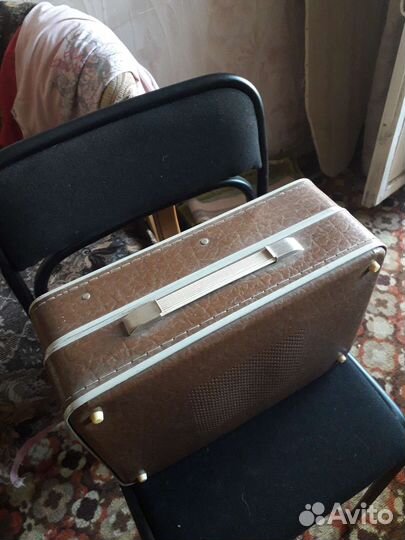 Проигрователь Юность